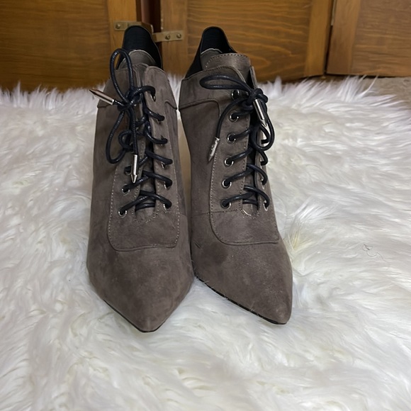 Be different - Picture 3 of 4